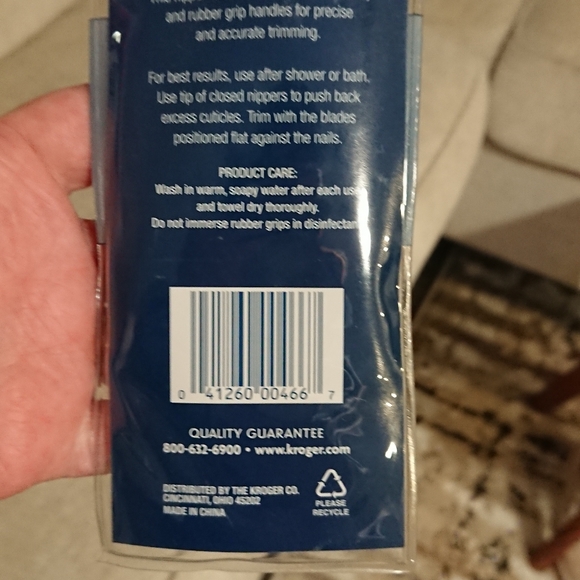 Pretty Savvy Cuticle Nipper. New in original packaging - Picture 5 of 9